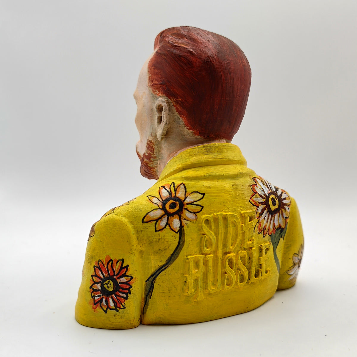 Paint your own Vincent Van Gogh Statue